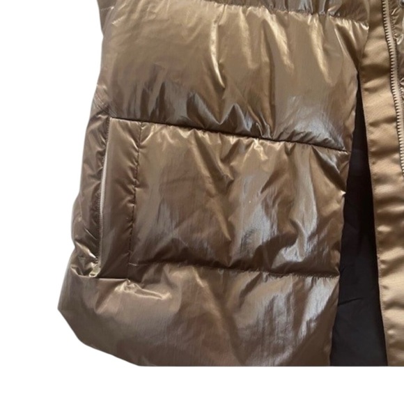ATHLETA Downtown Metallic Bronze Down Puffer Vest Size XXS — BRONZE BEAUTY!!! - Picture 3 of 6